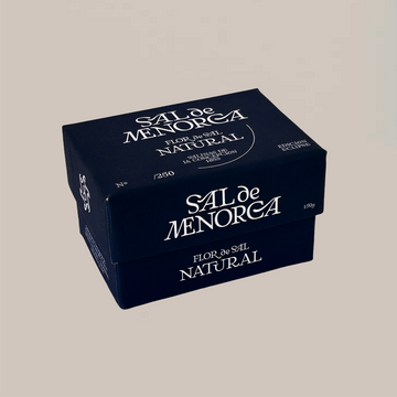 Caja Edición Eclipse de Sal de Menorca, Flor de Sal Natural 150 gramos