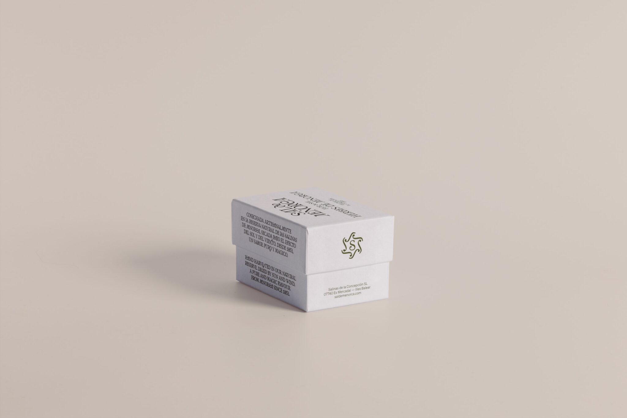 Flor de Sal con Hierbas de Menorca 125 g, envase cerrado