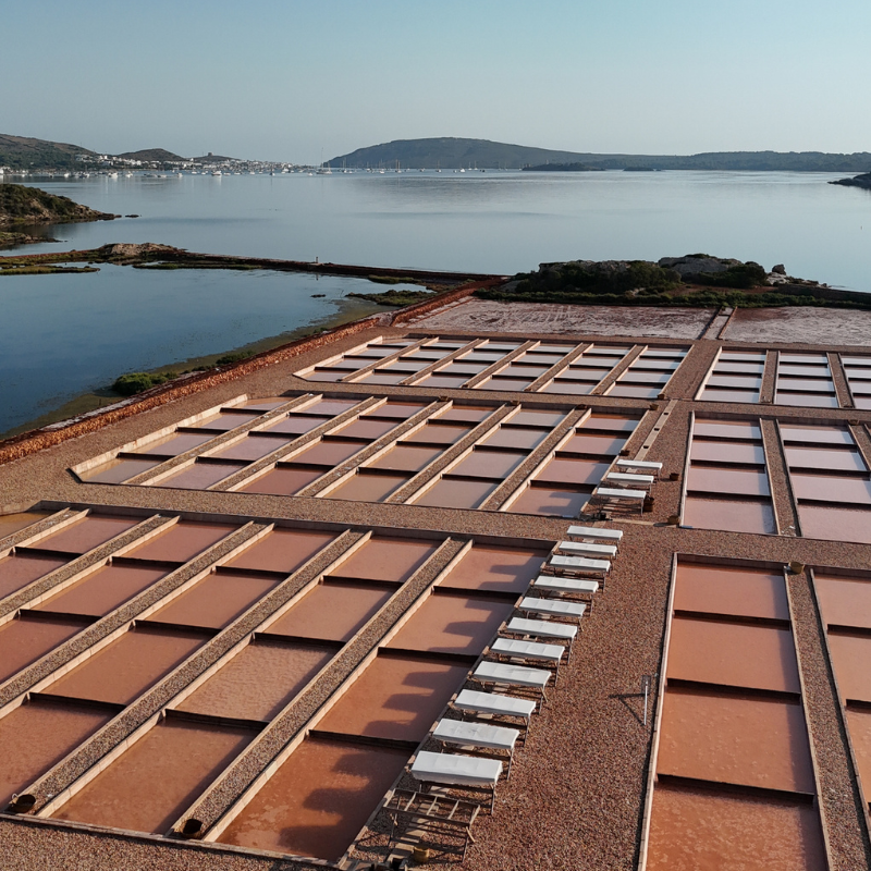 Visita guiada a las Salinas de la Concepcion, Menorca, visitantes en el recorrido