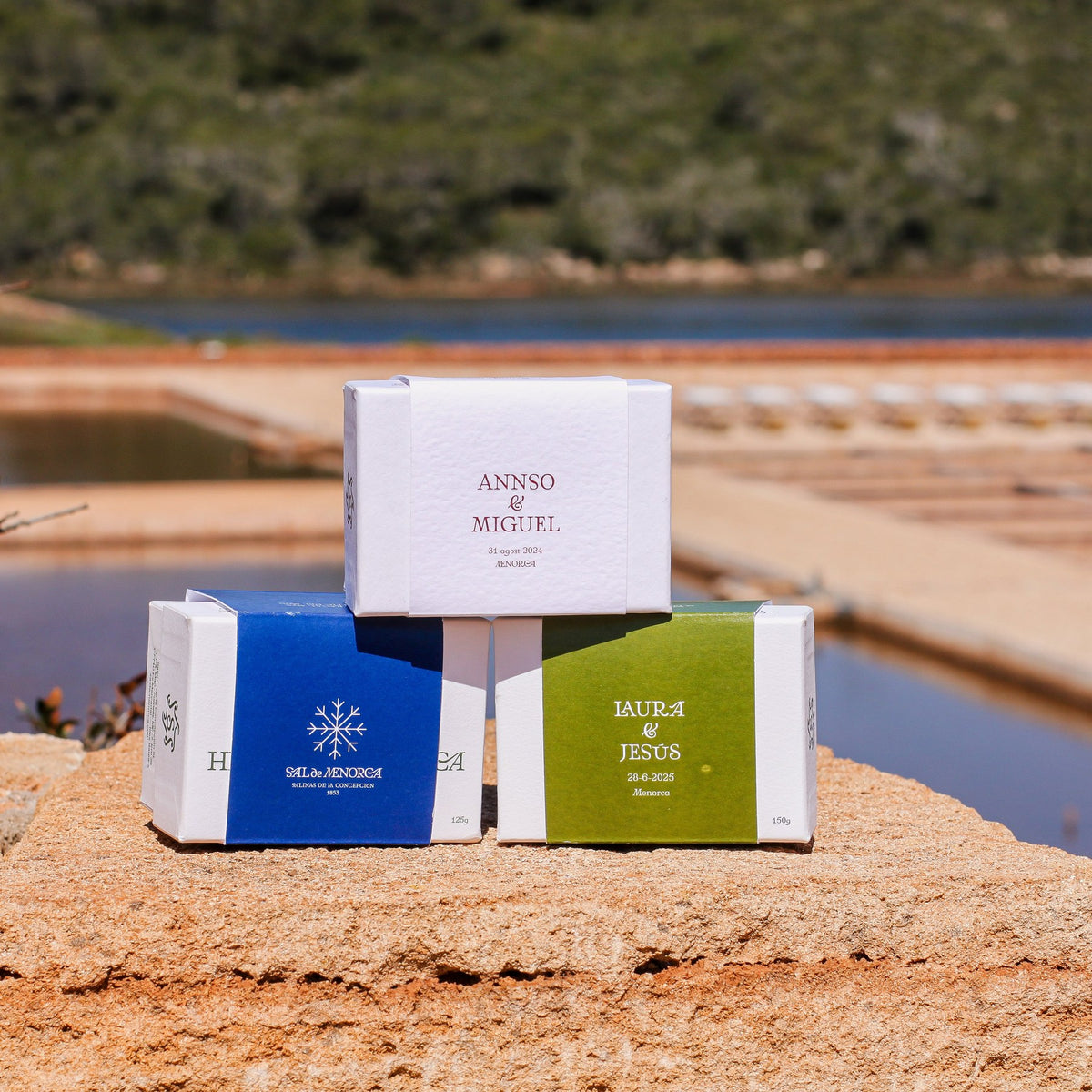 Caja de flor de sal con un fajín